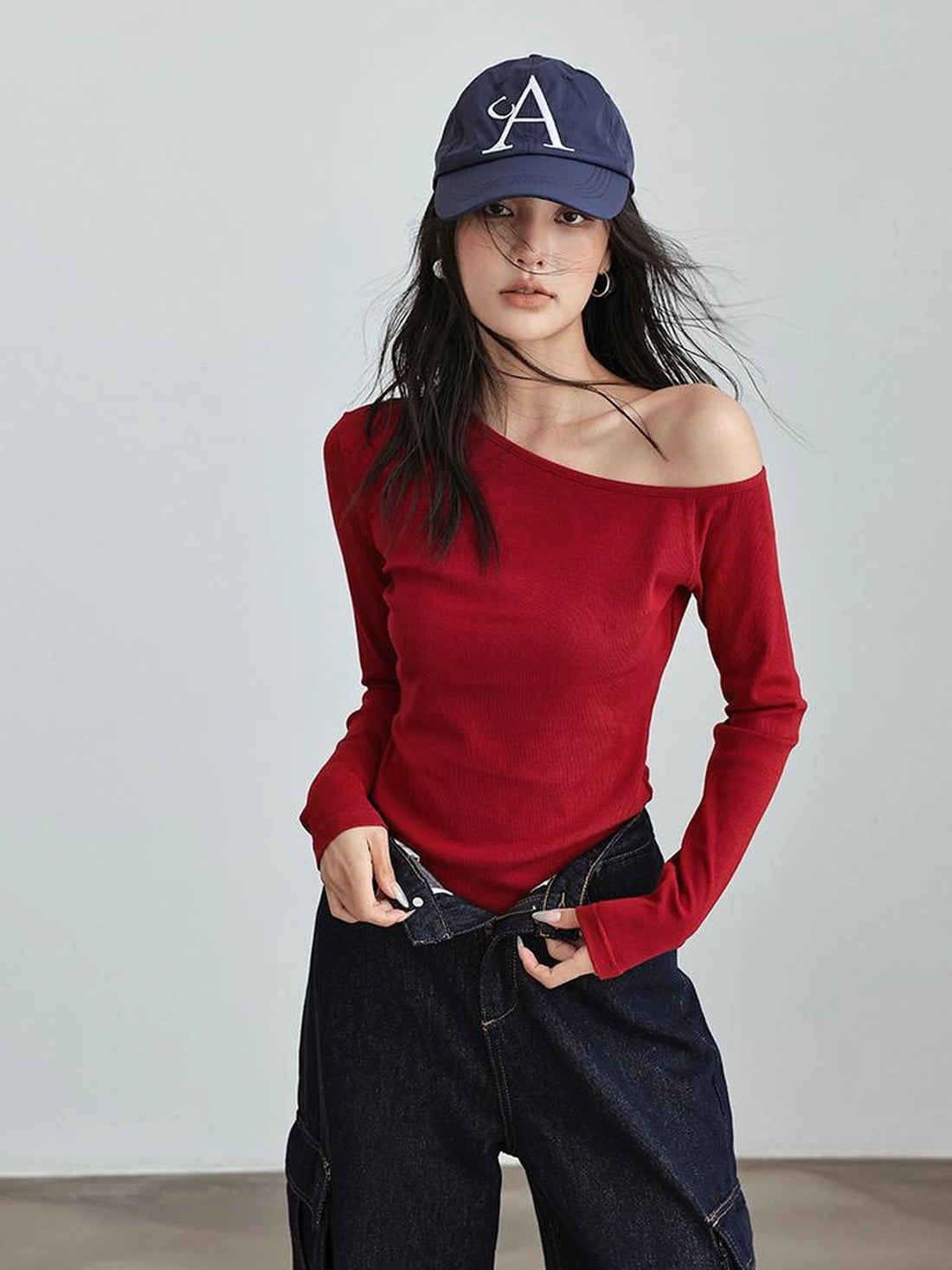 FU FRESH UP Asymmetric Off Shoulder Knit Top