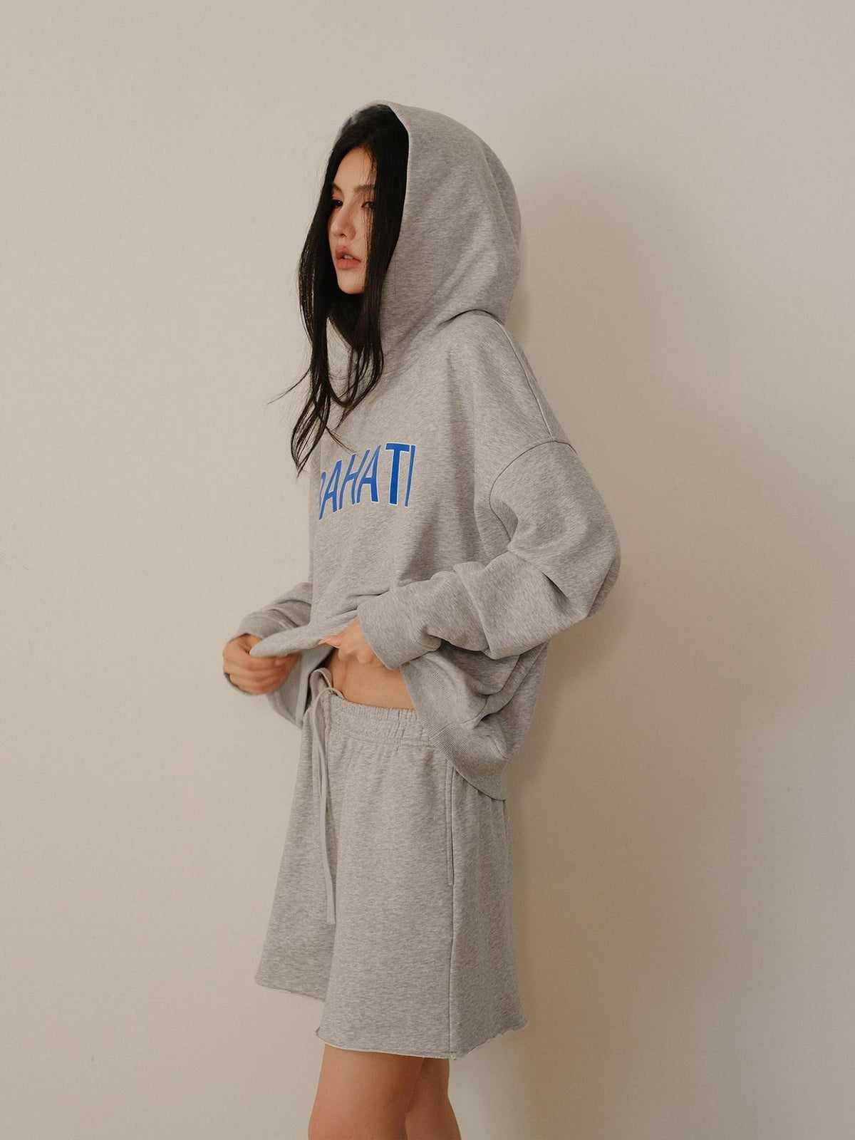 FU FRESH UP Color Block Print Hooded Cropped Long Sleeve Women&