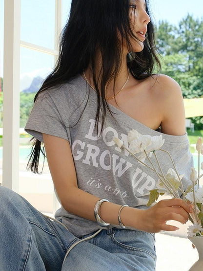 FU FRESH UP Colorblock Letter Print Slanted Shoulder Women&