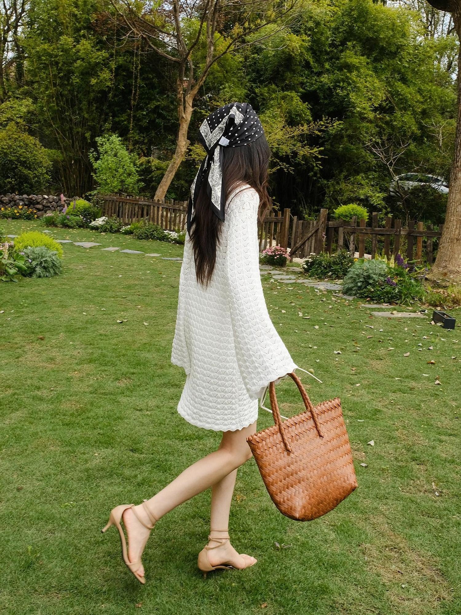FU FRESH UP French Resort 3D Crochet Eyelet Bell Sleeve Women&