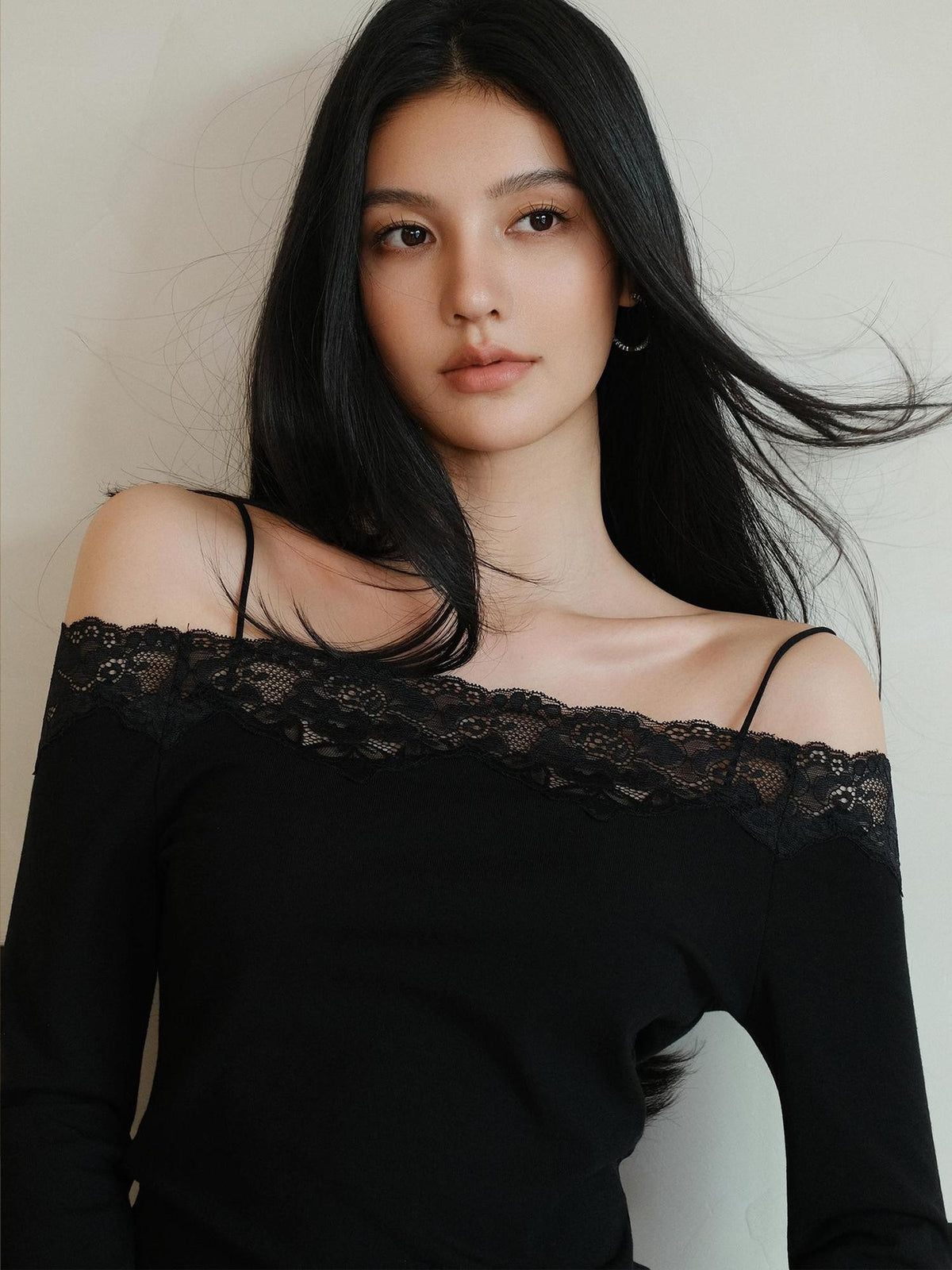 FU FRESH UP Lace Paneled Off Shoulder Wool Knit Cami High Waist Women&