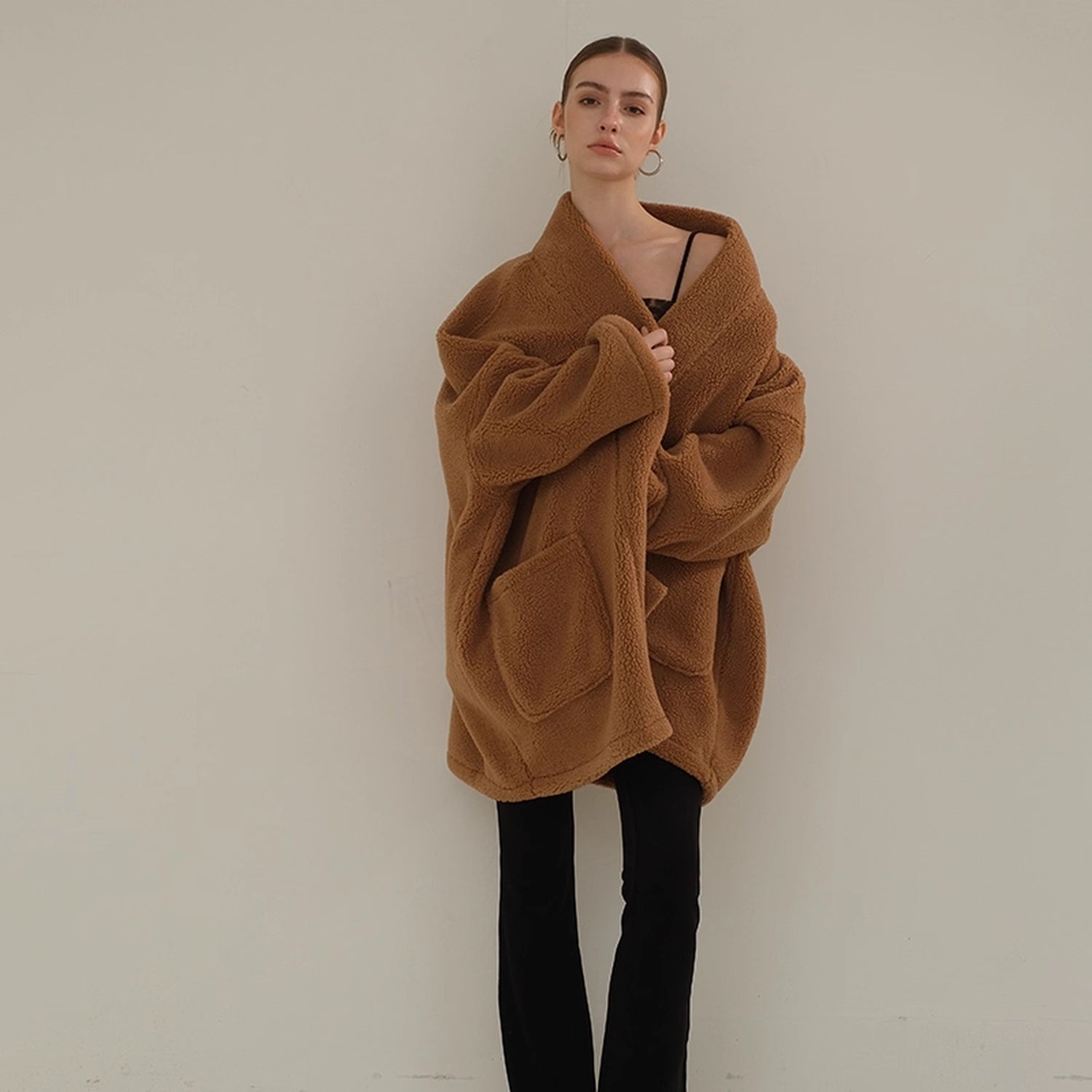 FU_FRESH_UP_Lazy_Row_Cut_Long_Pile_Fleece_Coat_MISSTT