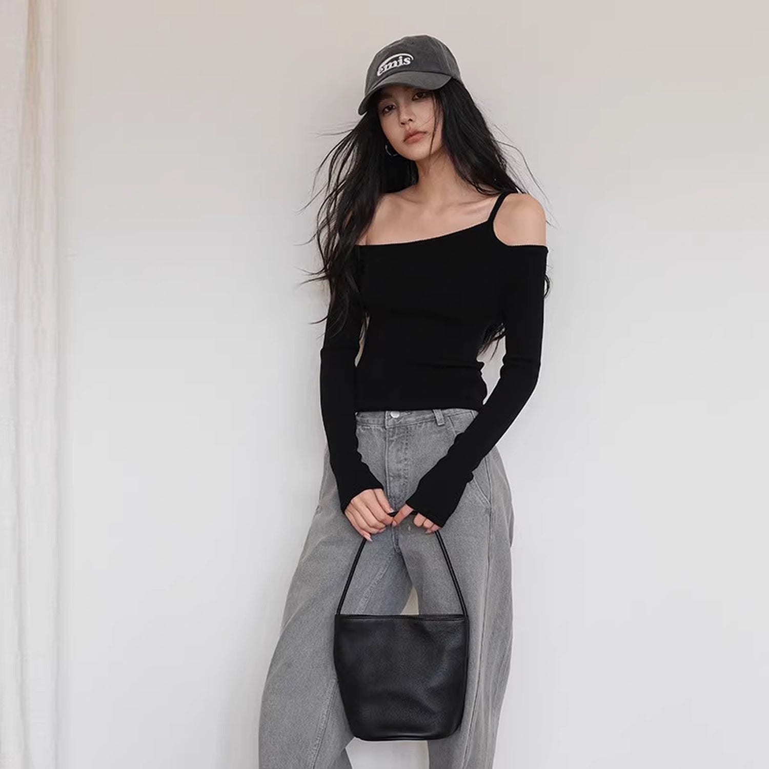 FU_FRESH_UP_Lightweight_Silk_Knit_Shoulder_Cut_Top_MISSTT