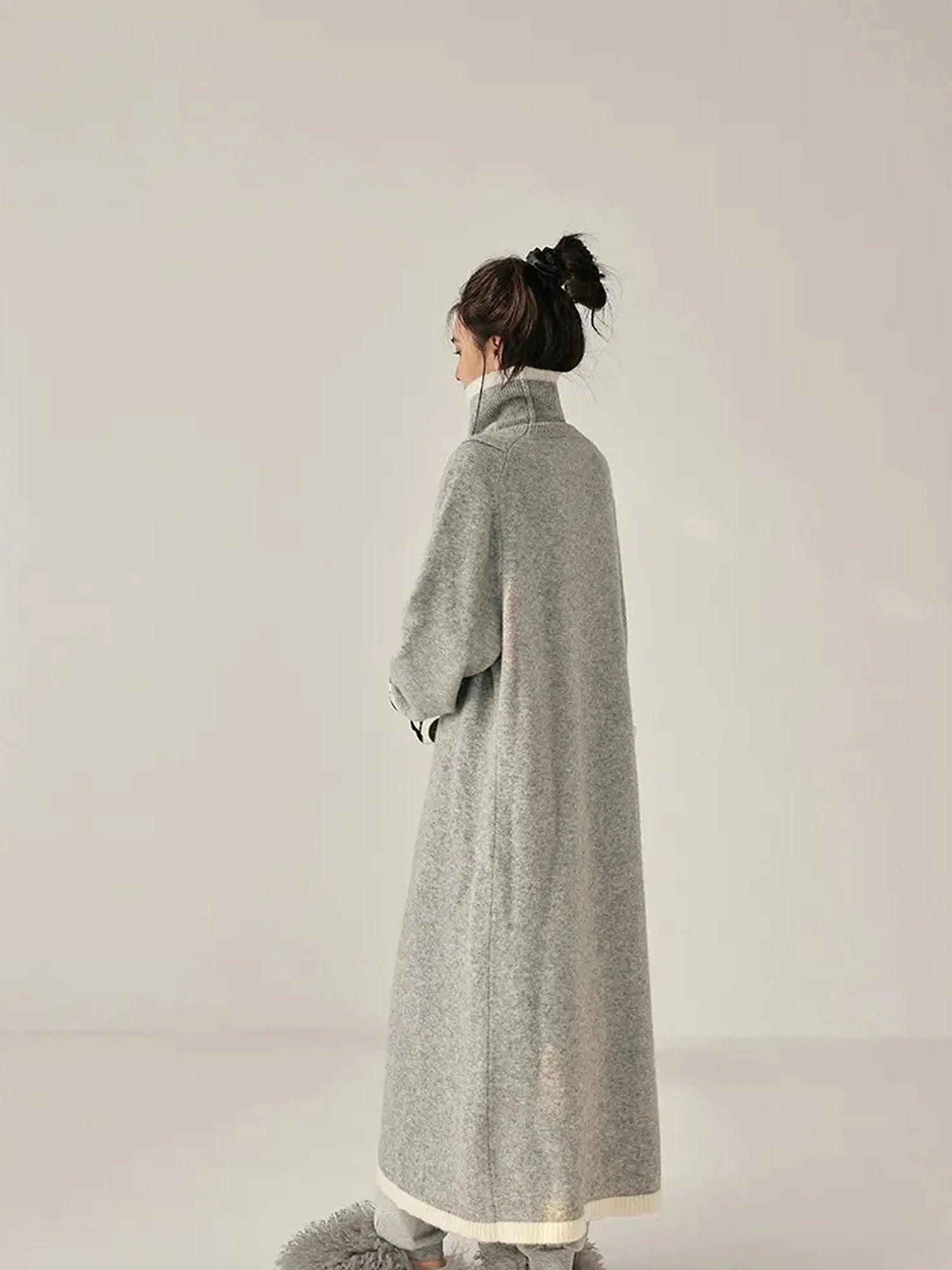 FU FRESH UP Long Asymmetrical Front Slit Alpaca Wool Turtleneck Sweater