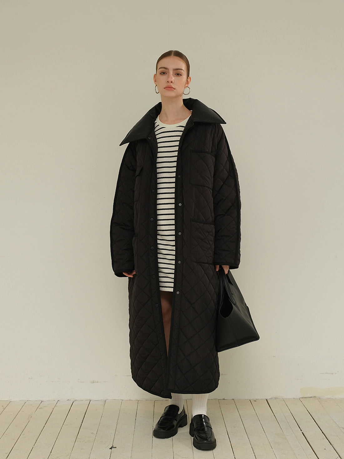 FU FRESH UP Long Puffer Coat With Quilted Pattern And Leather Trim