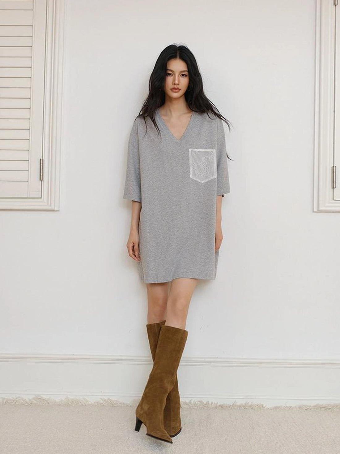 FU FRESH UP Loose V-Neck Hemp Cotton Lace Trim Pocket Tee