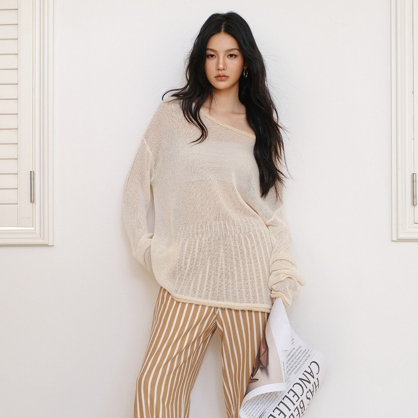 FU_FRESH_UP_Relaxed_Sheer_Paper_Yarn_Asymmetric_Shoulder_Women&