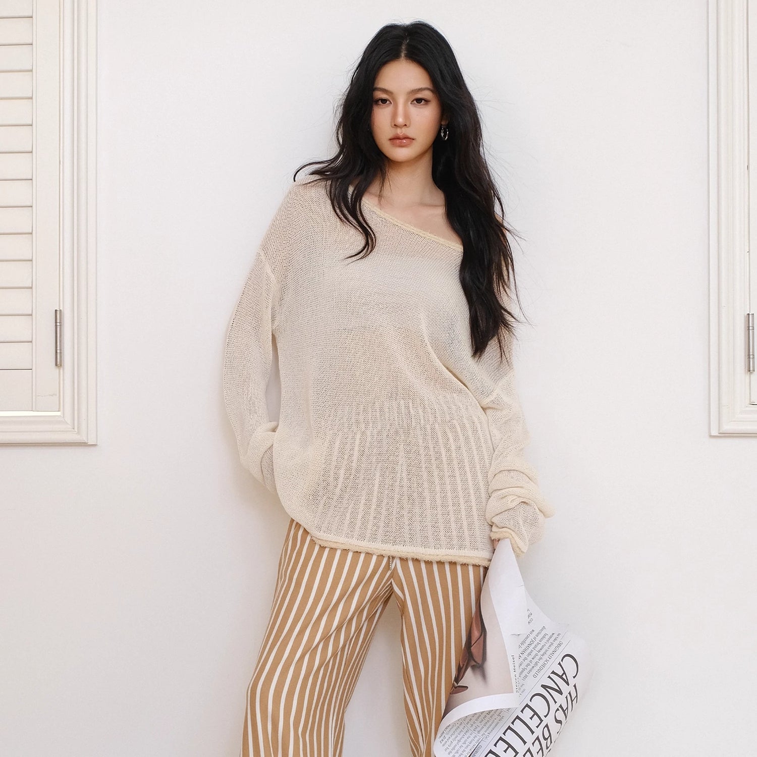 FU_FRESH_UP_Relaxed_Slip_Stitch_Paper_Yarn_Off_Shoulder_V-neck_T-shirt_Long_Sleeve_MISSTT