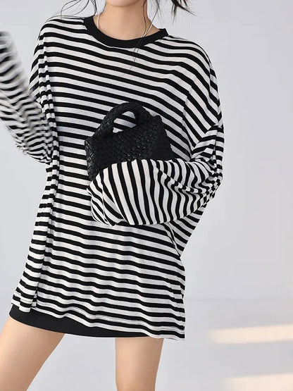 FU FRESH UP Relaxed Stripe Tencel Knit V-neck T-shirt Long Sleeve Tee