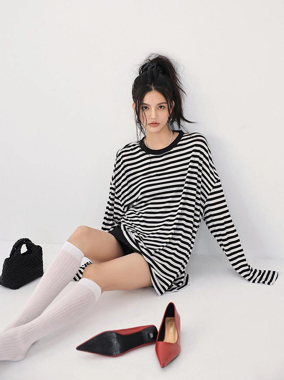 FU FRESH UP Relaxed Stripe Tencel Knit V-neck T-shirt Long Sleeve Tee