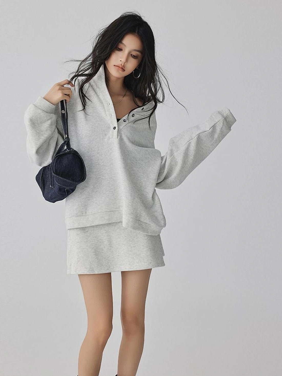 FU FRESH UP Semi High Neck Button Down Collar Sweatshirt Shorts Set
