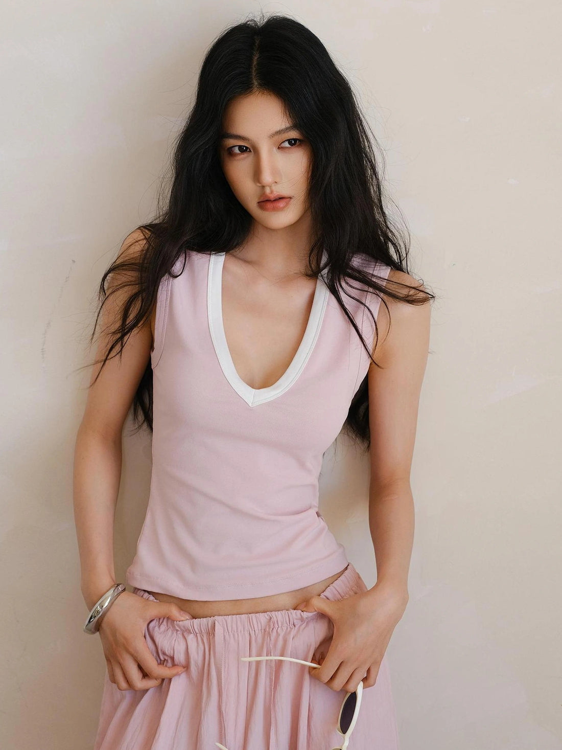 FU FRESH UP Slim Fit V-neck Knit Vest