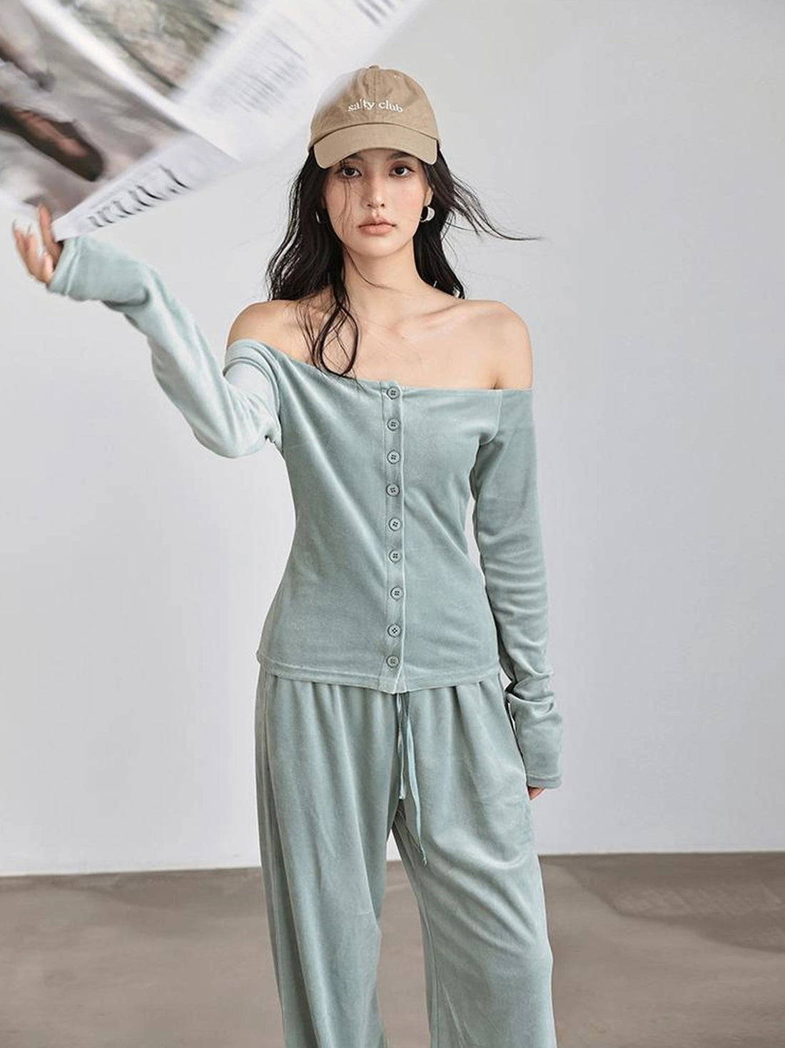 FU FRESH UP Soft Velvet Off Shoulder Set