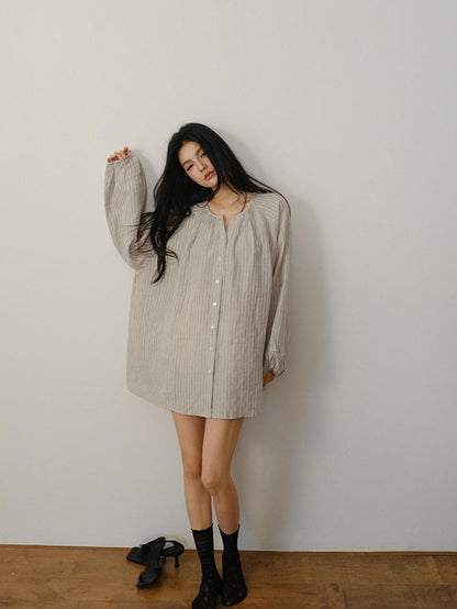 FU FRESH UP Striped Lantern Sleeve Pleated Button Round Neck Women&