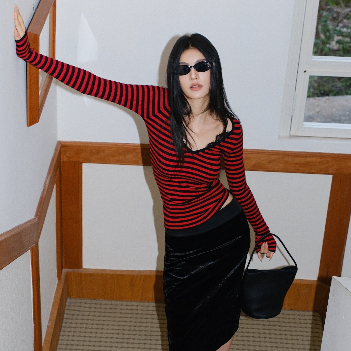 FU_FRESH_UP_V-neck_Lace_Patchwork_Fine_Knit_Slim_Women&