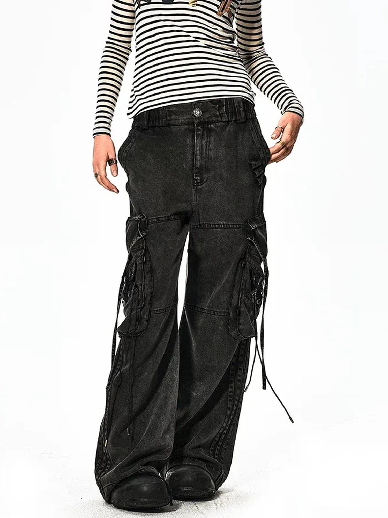 FayChui  Deconstructed Washed Cargo Jeans