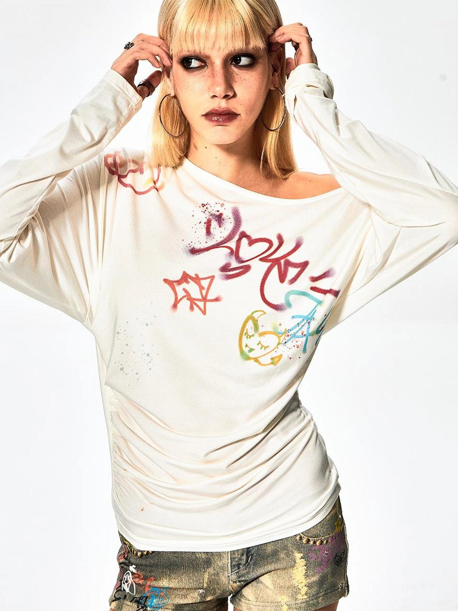 FayChui  Off Shoulder Graffiti Print Slim Fit Top
