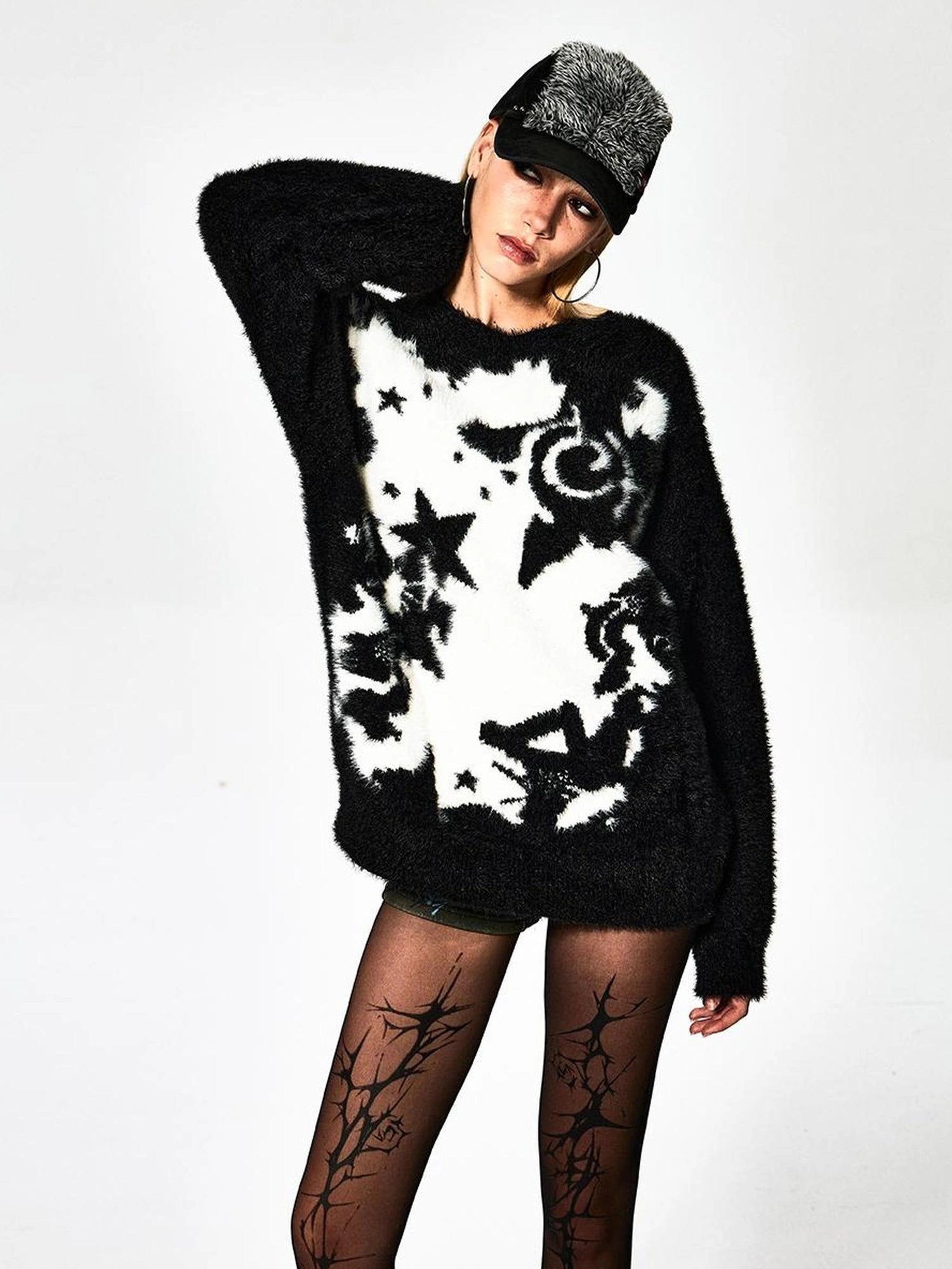 FayChui  Punk Print Oversized Starry Knit Sweater