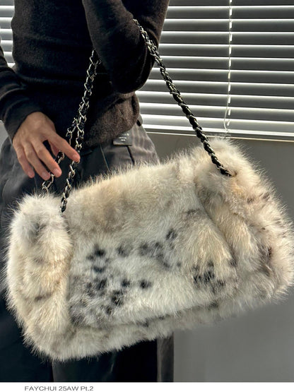 FayChui Snow Leopard Plush Square Box Chain Strap Women&