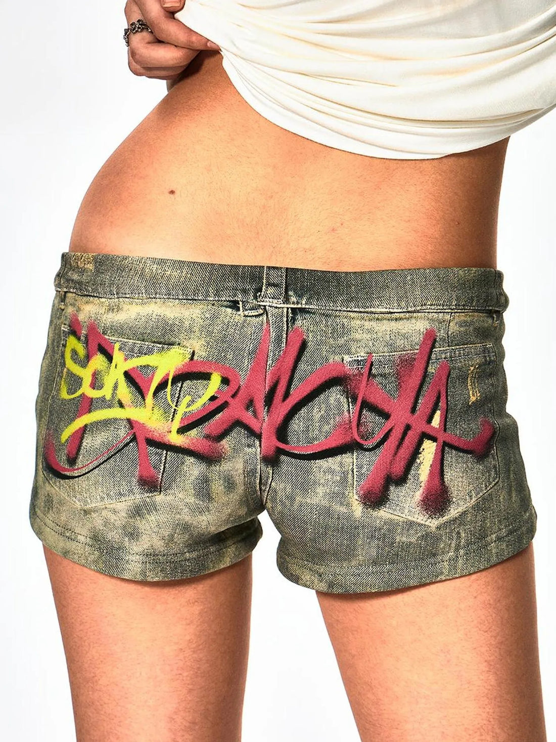FayChui  Vintage Graffiti Print Low Rise Knit Shorts