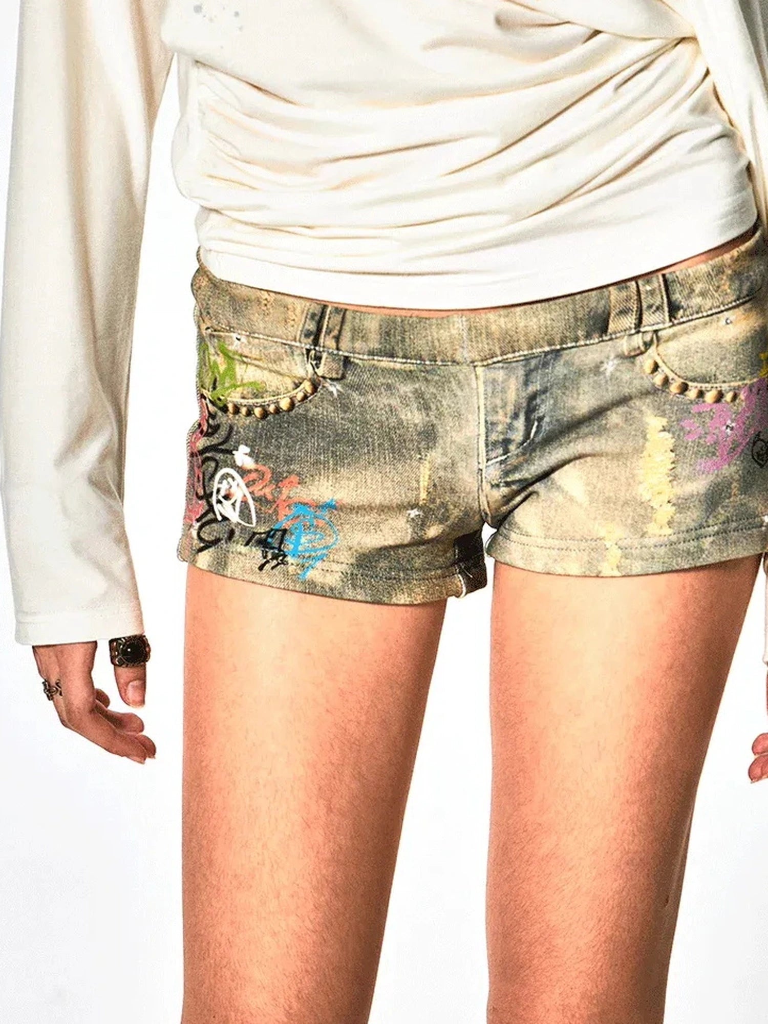 FayChui  Vintage Graffiti Print Low Rise Knit Shorts