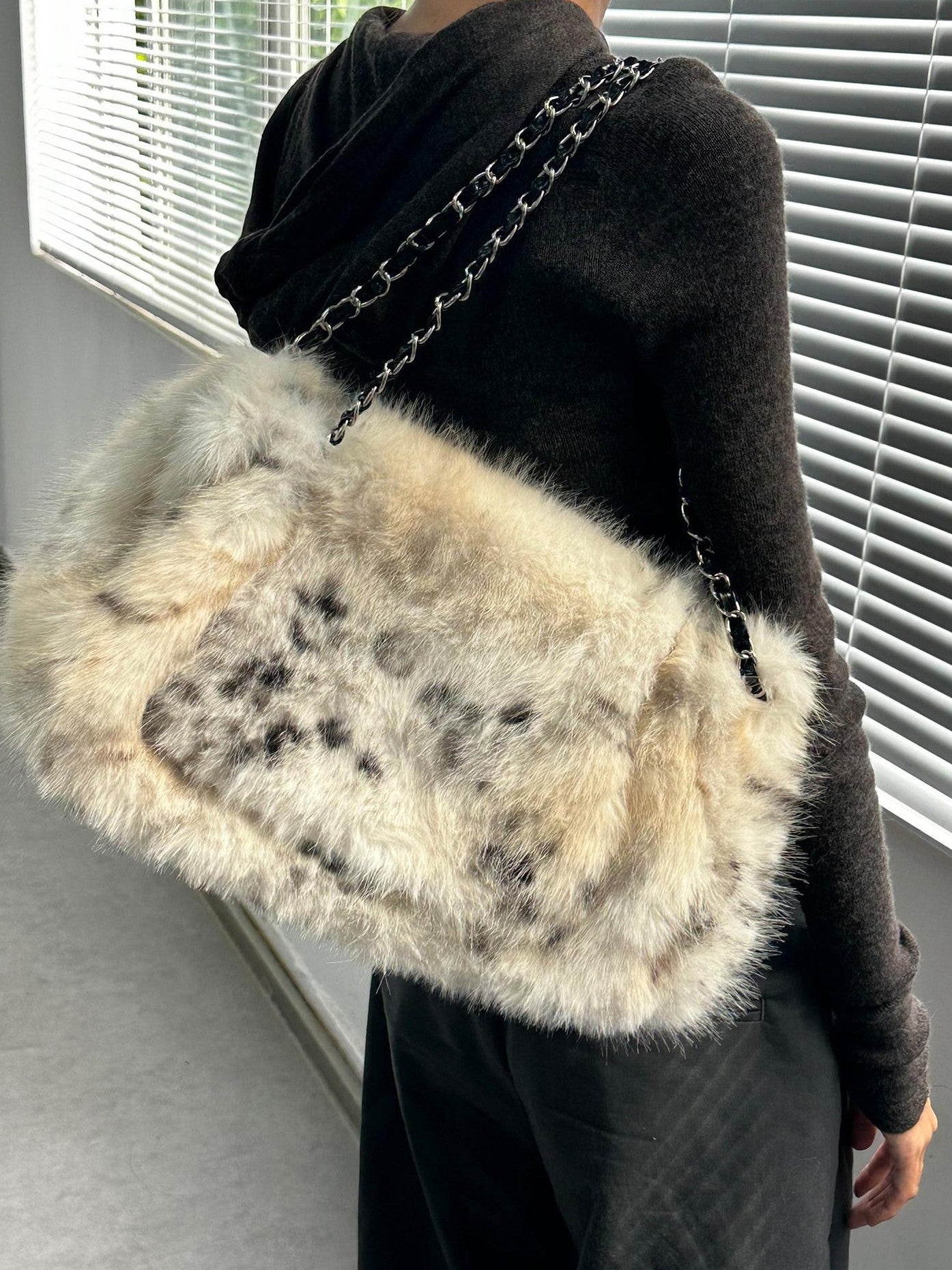 FayChui Vintage Leopard Plush Chain Box Women&