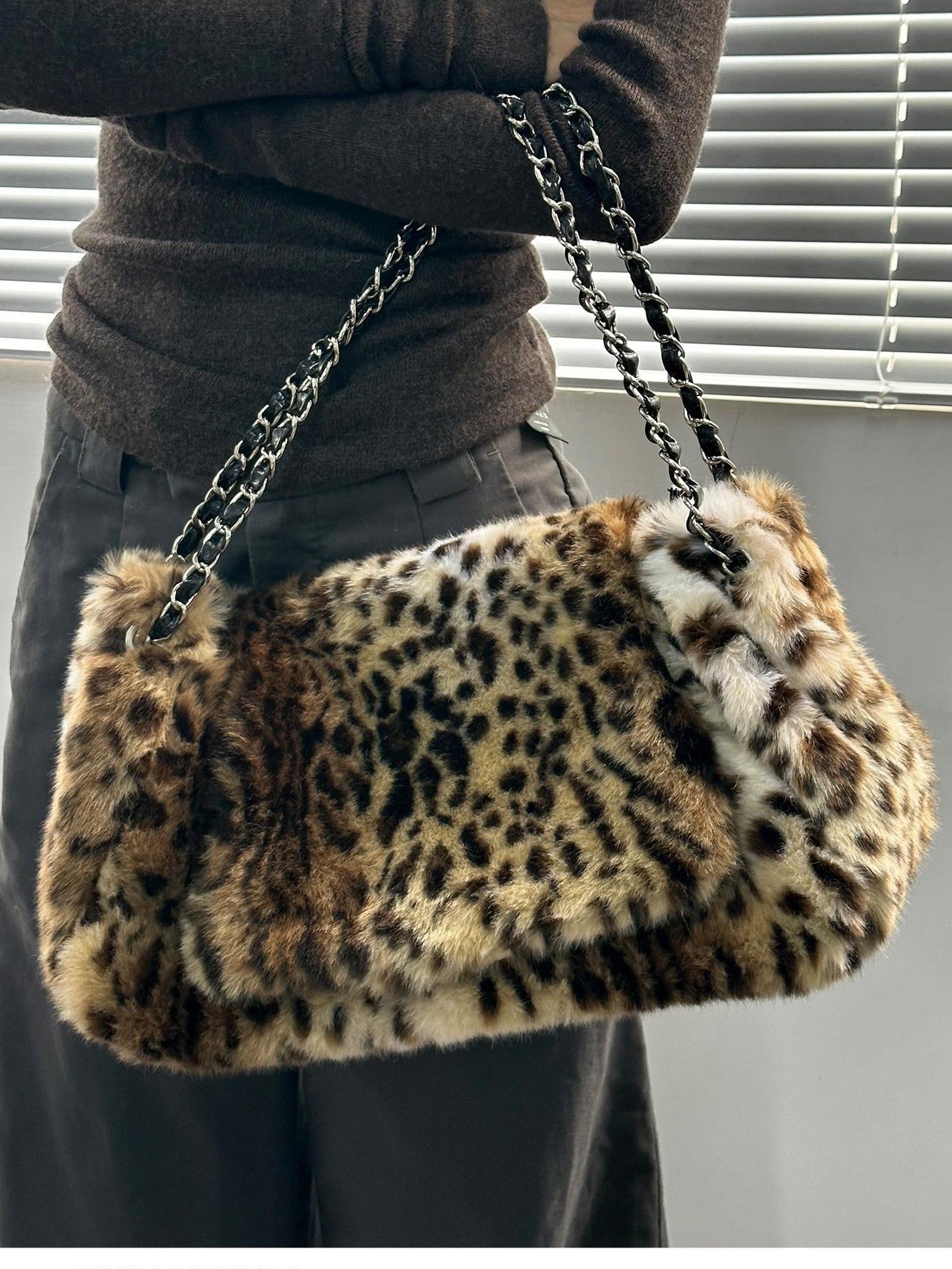 FayChui Vintage Leopard Plush Chain Box Women&