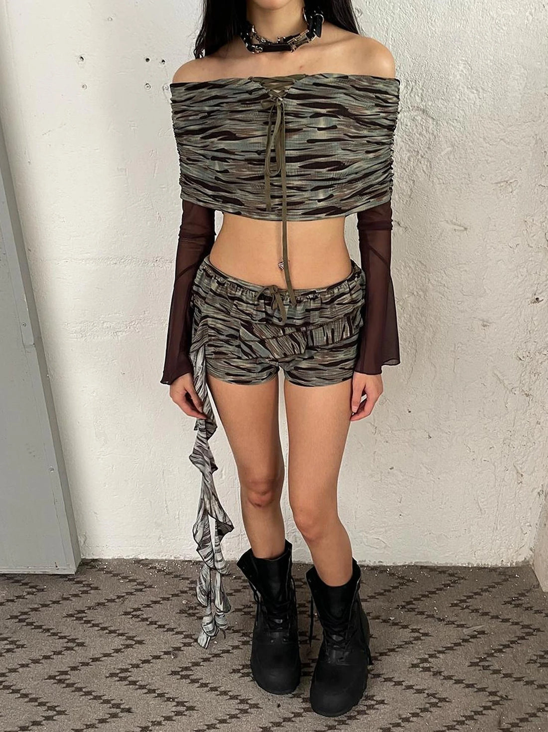 FayChui  Vintage Low Rise Camo Ruffle Shorts