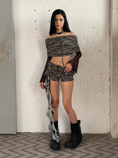 FayChui  Vintage Low Rise Camo Ruffle Shorts