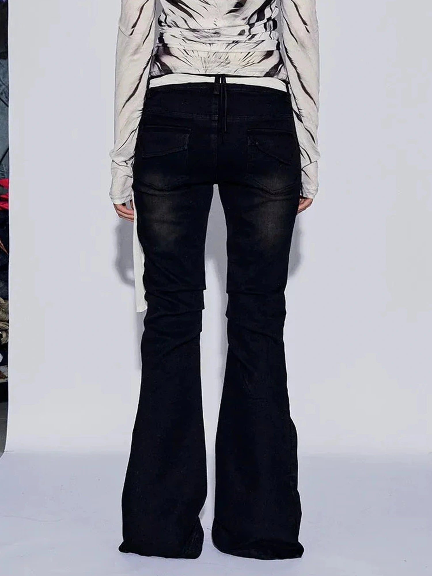 FayChui Vintage Rose Embroidered Flared Low Rise Jeans