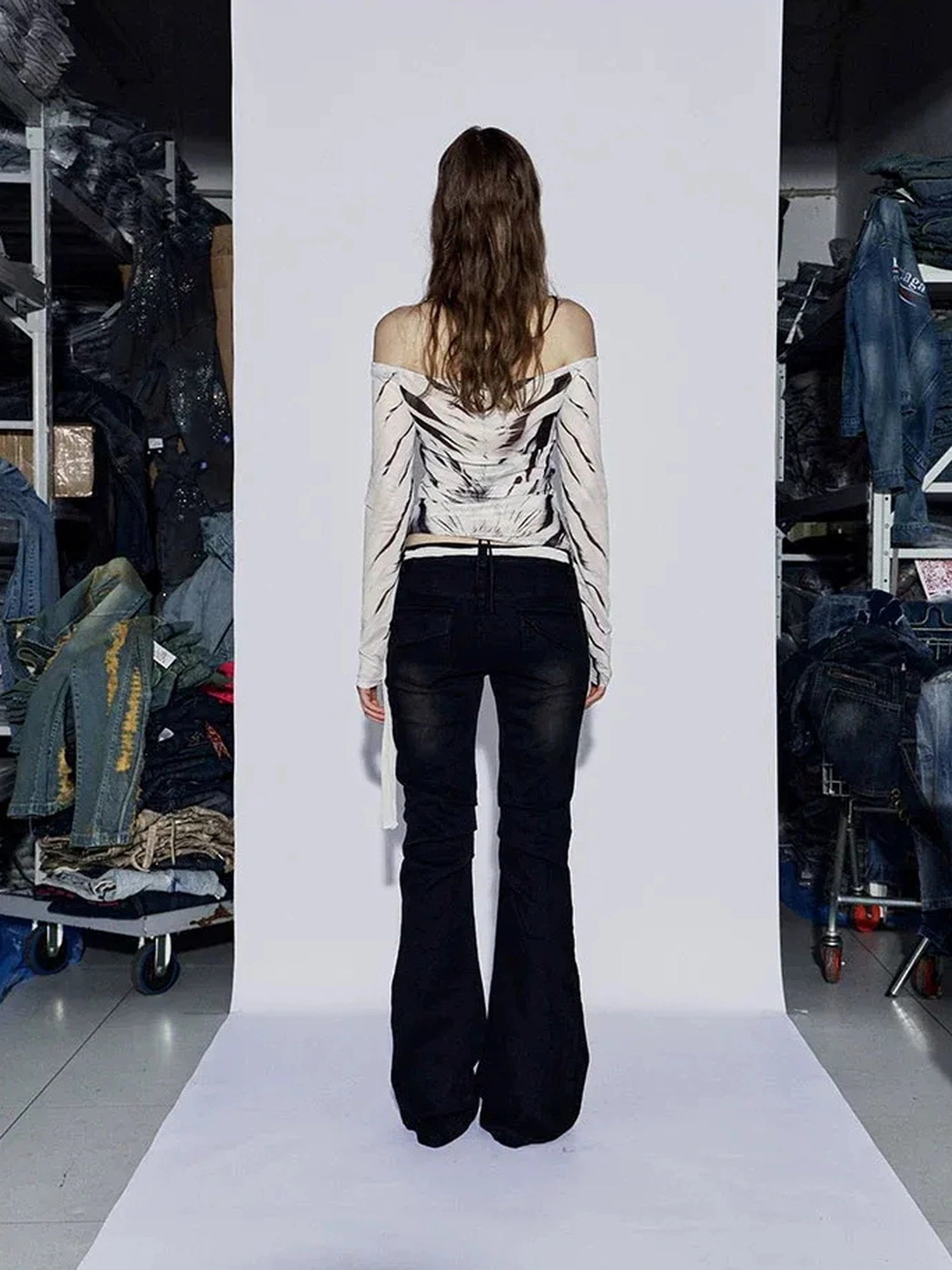 FayChui Vintage Rose Embroidered Flared Low Rise Jeans