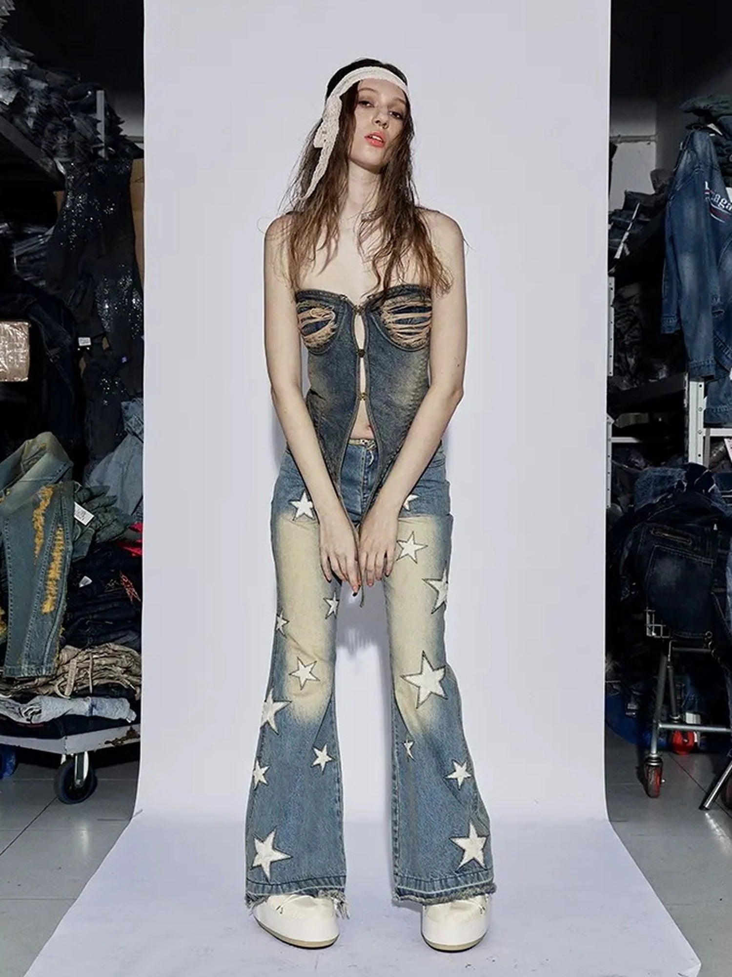 FayChui Vintage Star Embroidered Flared Low Rise Jeans