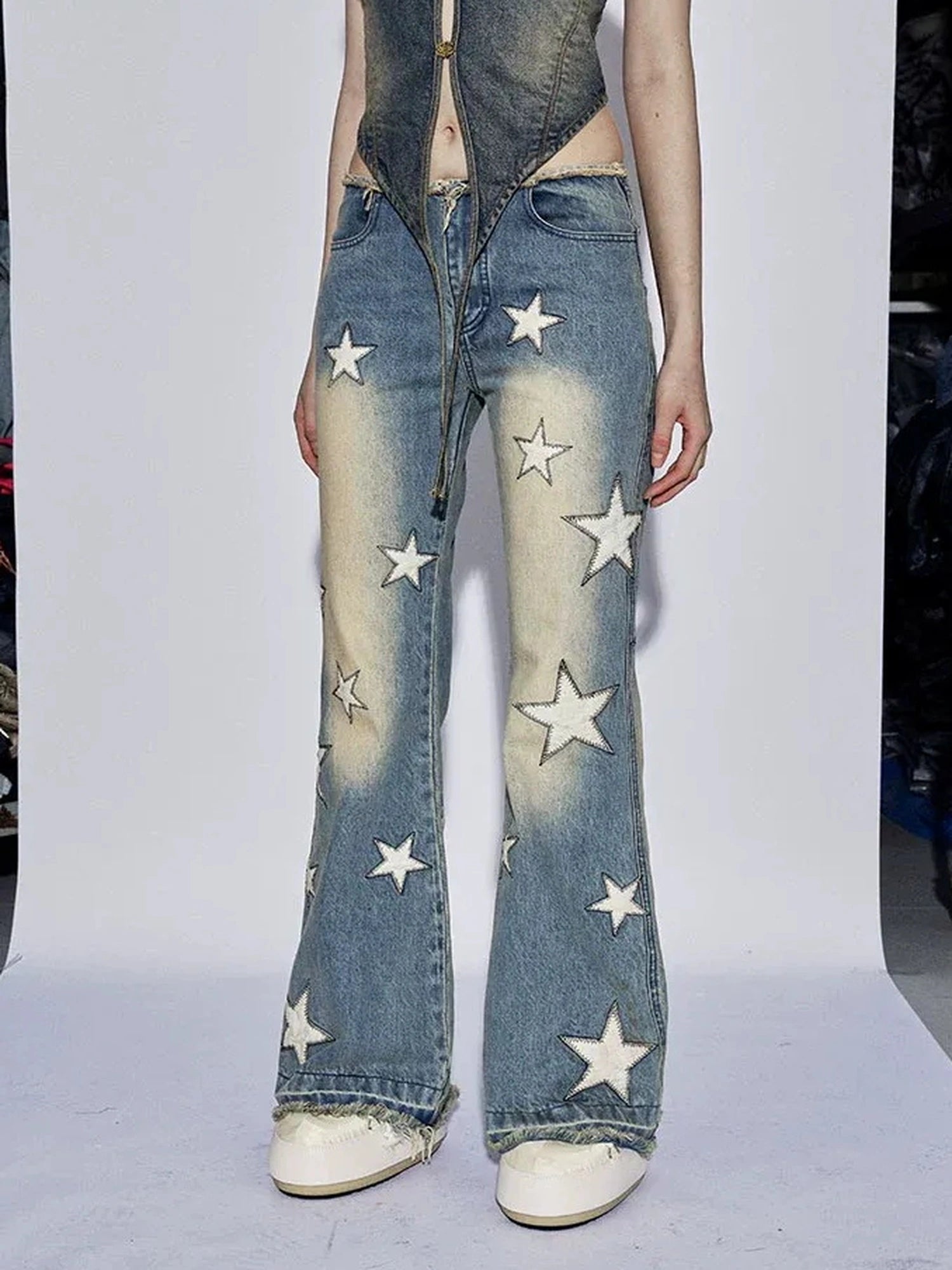 FayChui Vintage Star Embroidered Flared Low Rise Jeans