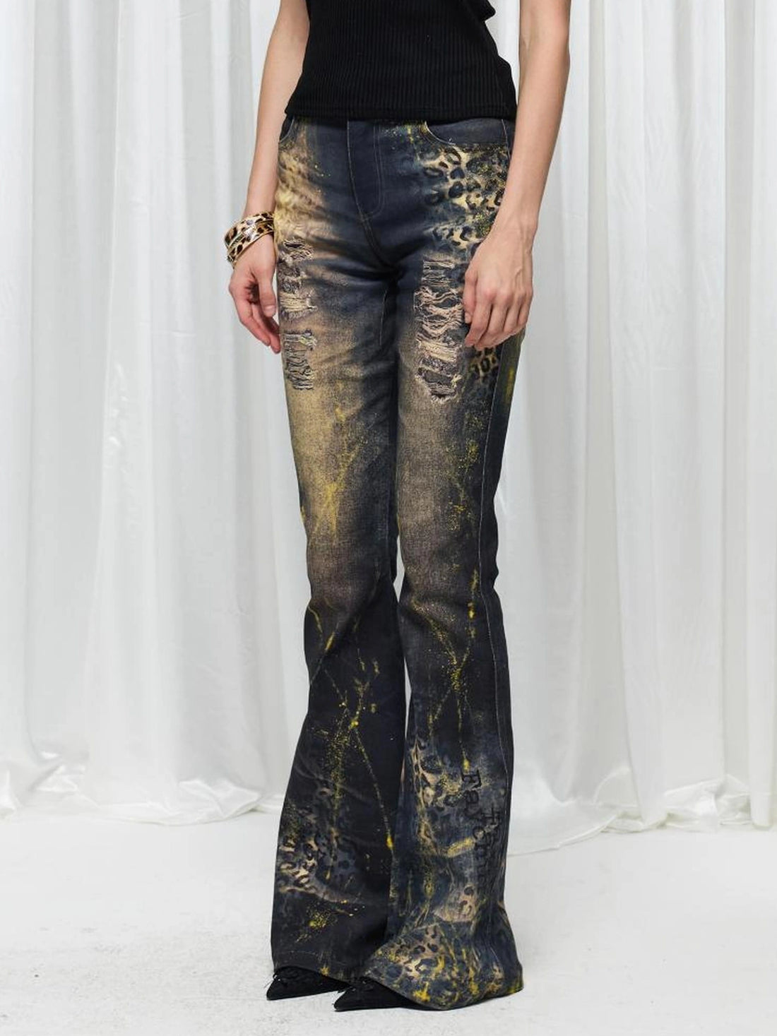 FayChui  Vintage Washed Leopard Flare Jeans