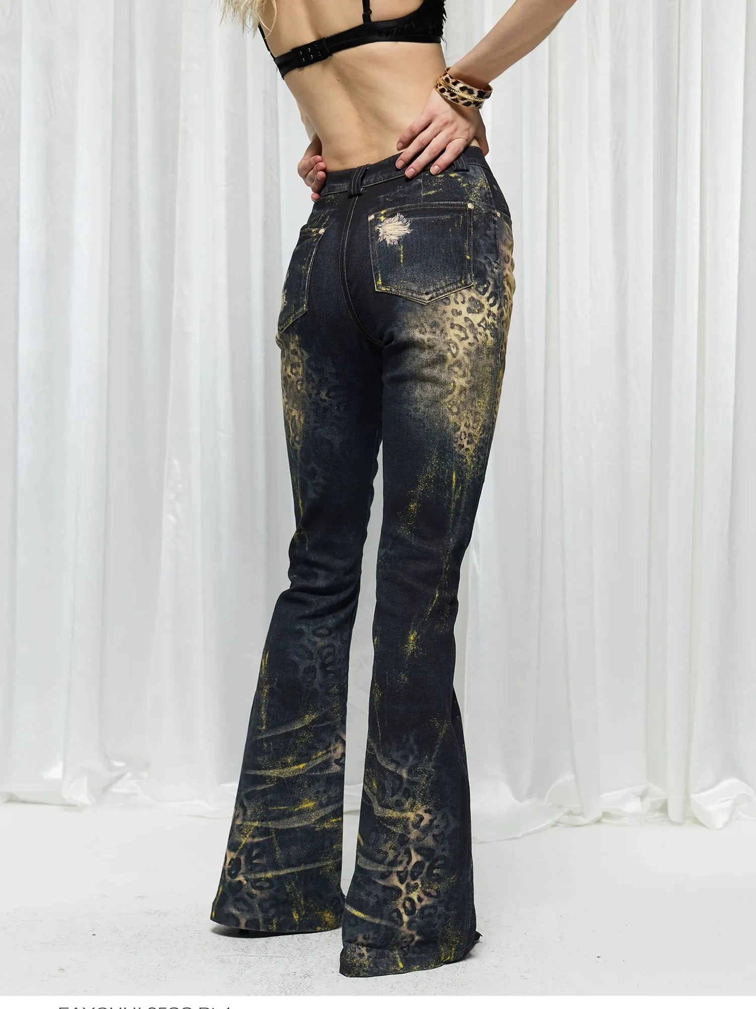 FayChui  Vintage Washed Leopard Flare Jeans