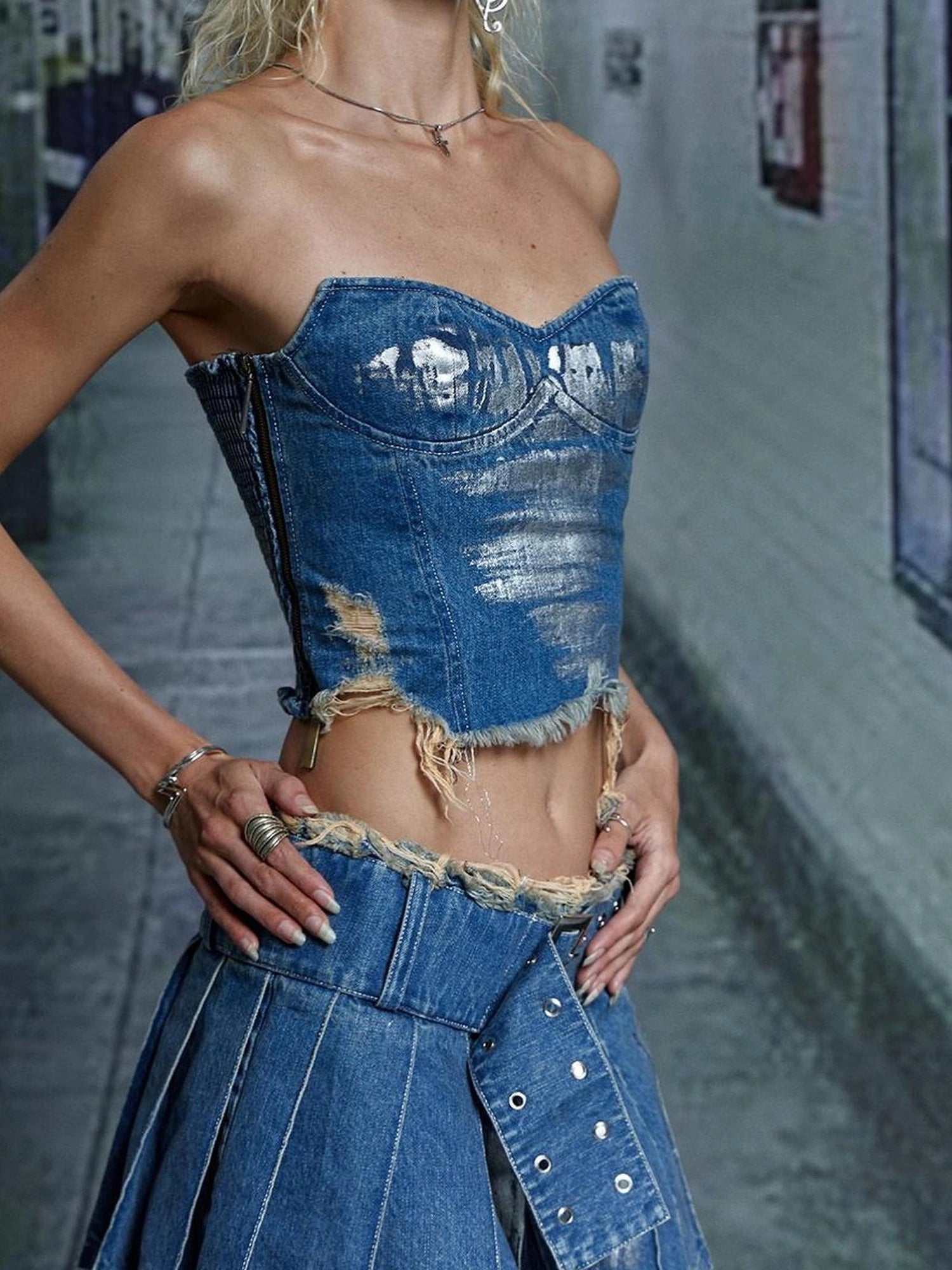 FayChui Vintage Washed Silver Pleated Bustier Set