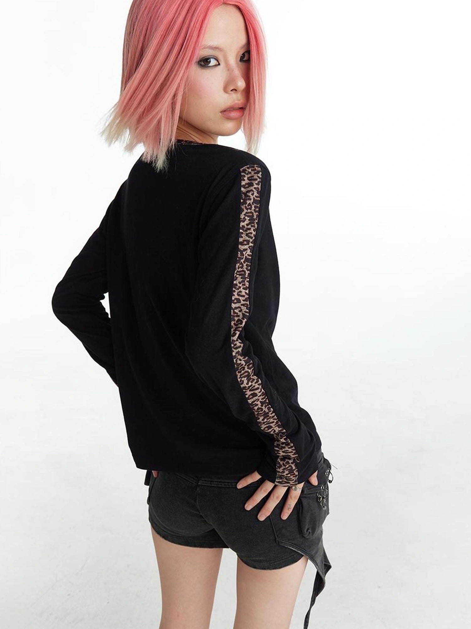 FayChui  Y2k Cross Print Leopard Trim Long Sleeve Tee