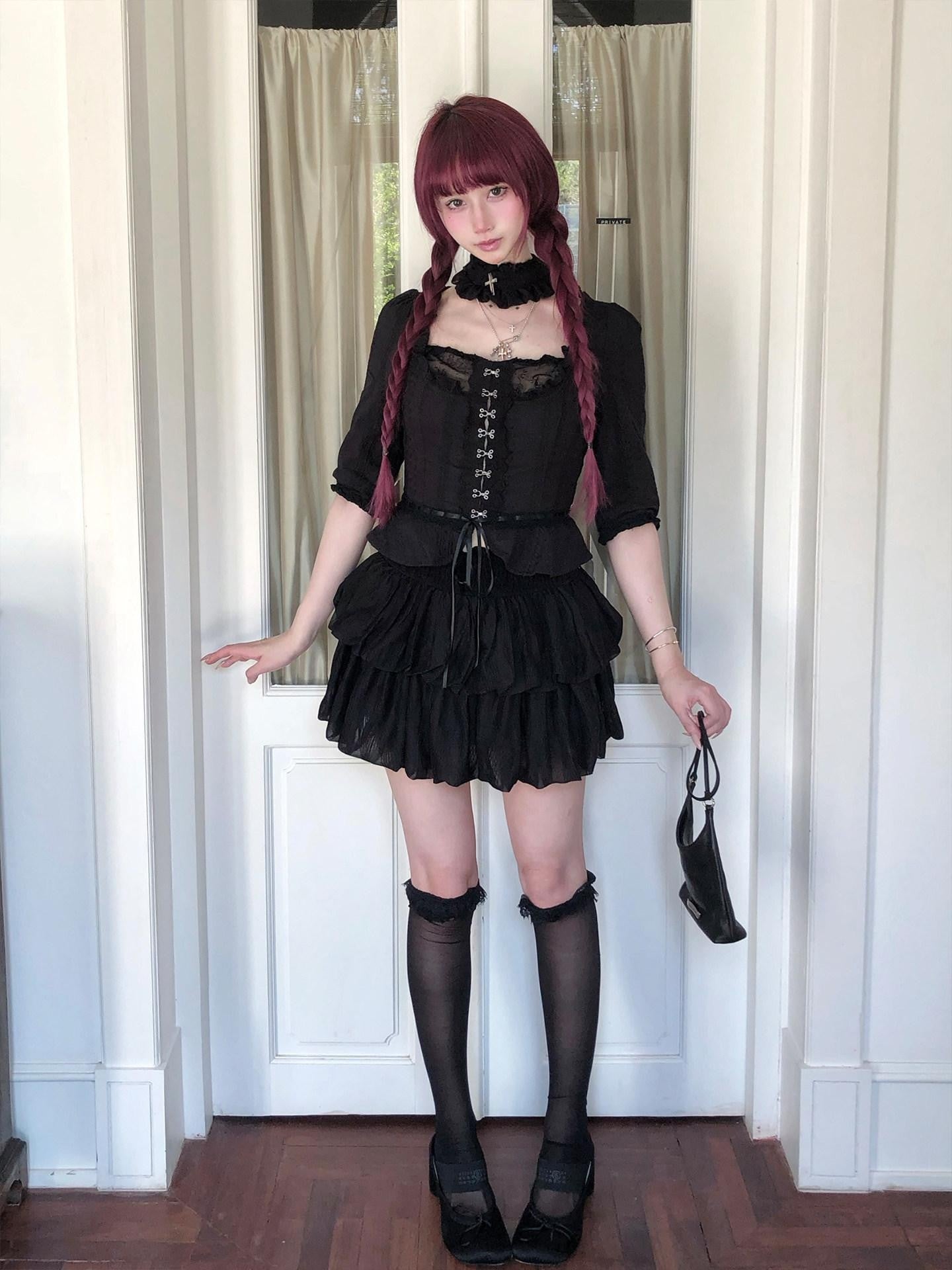 Black And White French Romantic Jellyfish Bubble Hem Women&