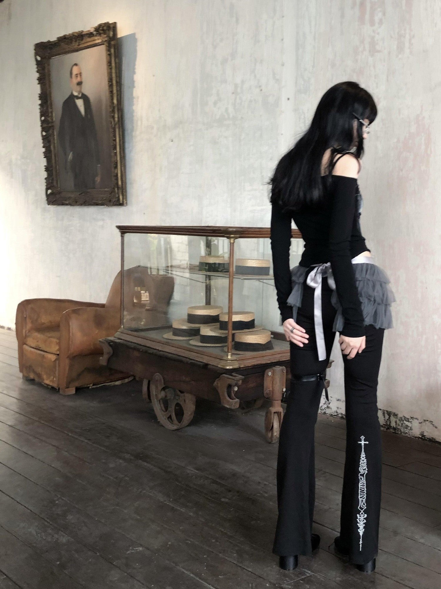 FinderMond FM Cross Ruins Embroidered Women&