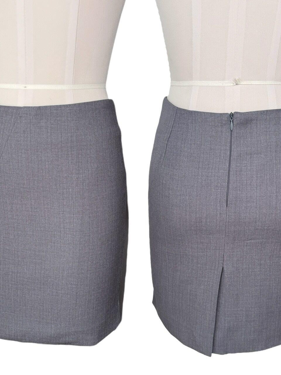 FinderMond FM Gray Low Neck Waist Cinched Hip Hugging Girlish Women&
