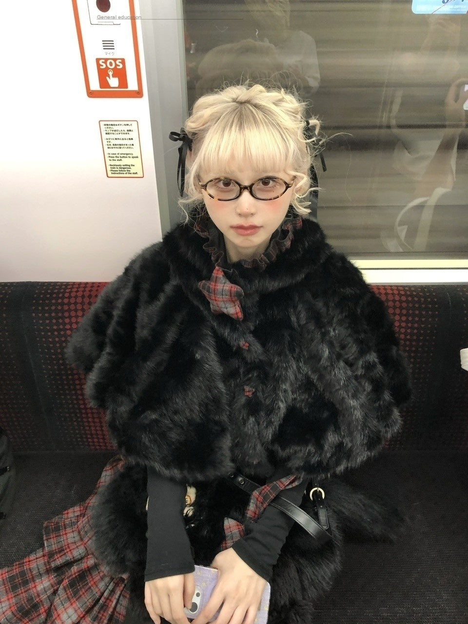 FinderMond_FM_Red_Plaid_Star_Faux_Fur_Hooded_Cape_Women&