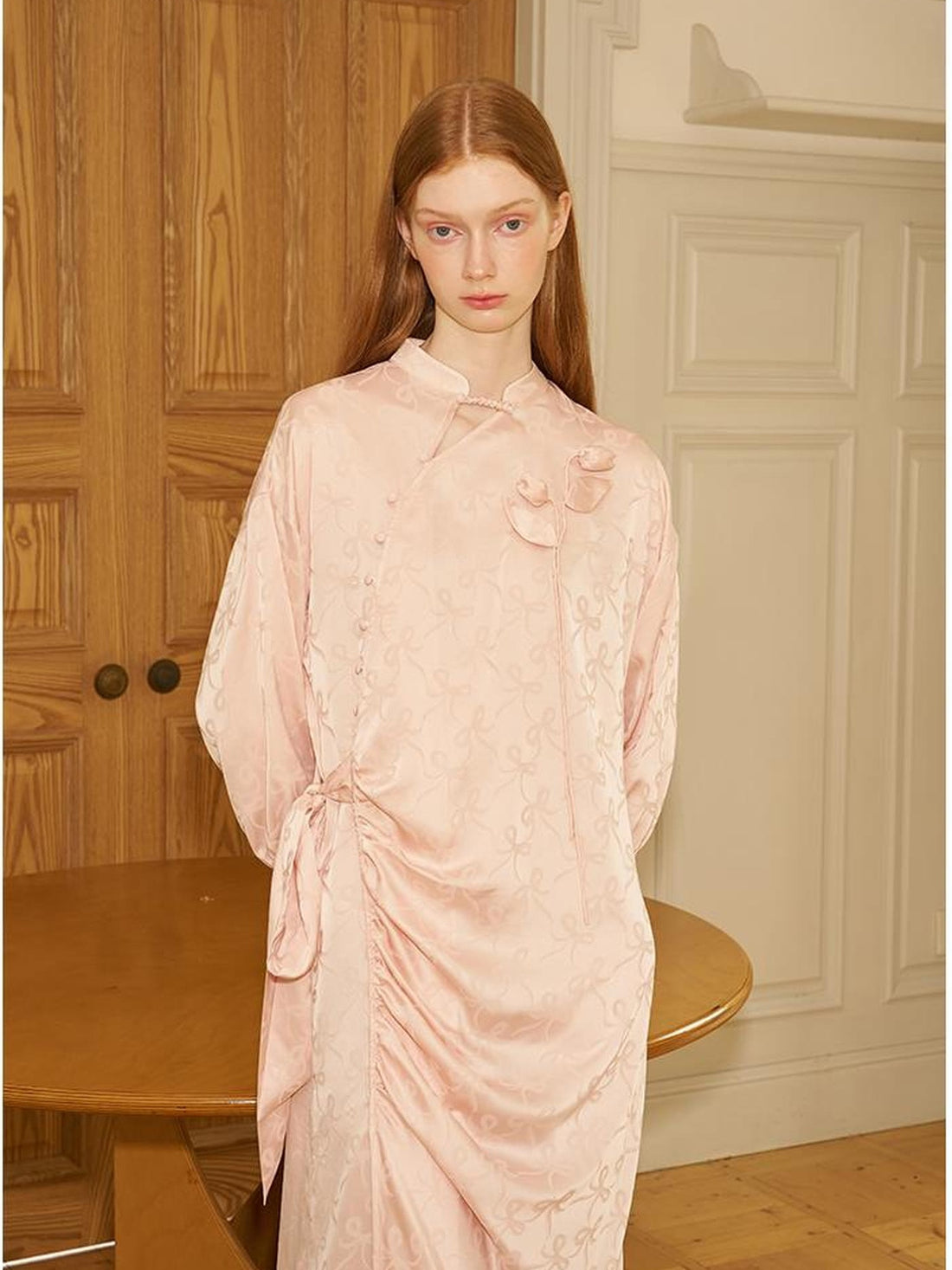 DIDDI MODA Floral Embroidered Asymmetric Qipao Dress With Side Slit