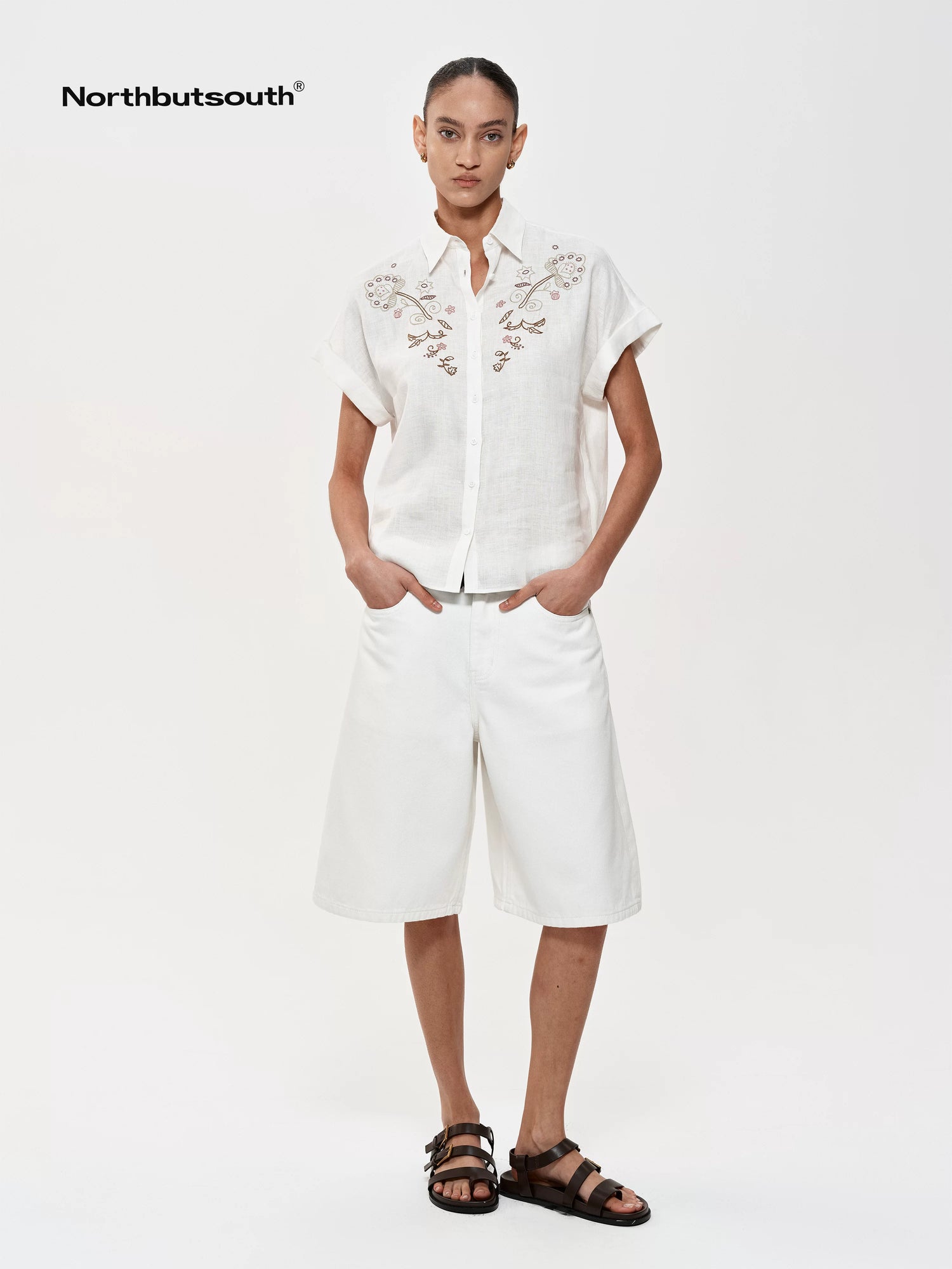 Floral Embroidered Loose Fit Hemp Shirt