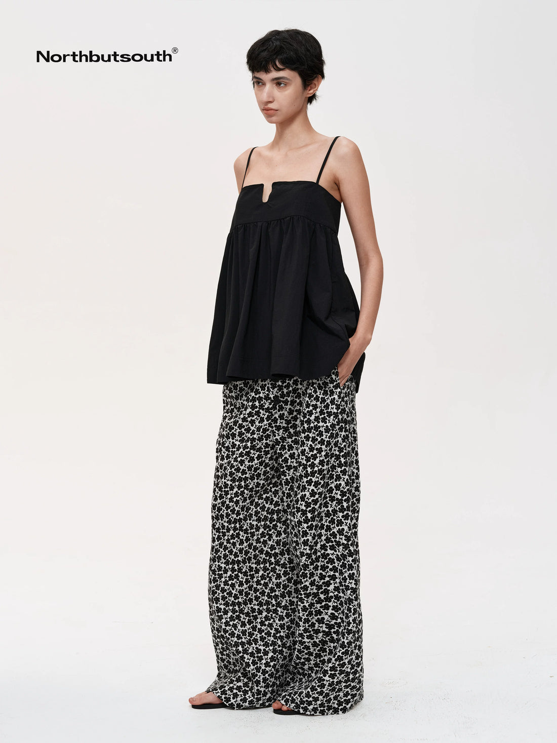 Floral Print Hemp Lyocell Relaxed Trousers with Multiple Buttons