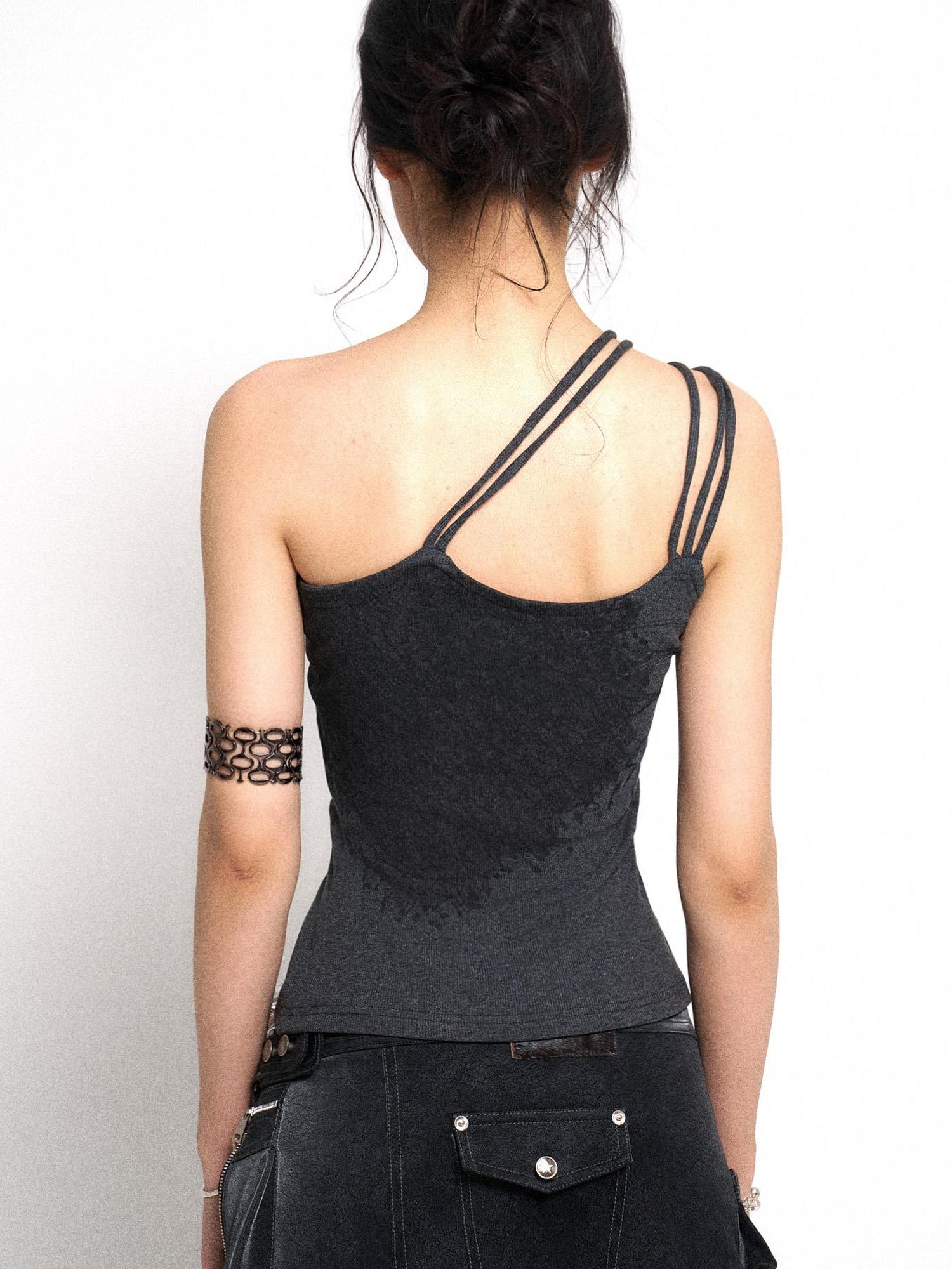 Flowers birds Market Asymmetrical Shoulder Slit Knit Top With Diamond Print