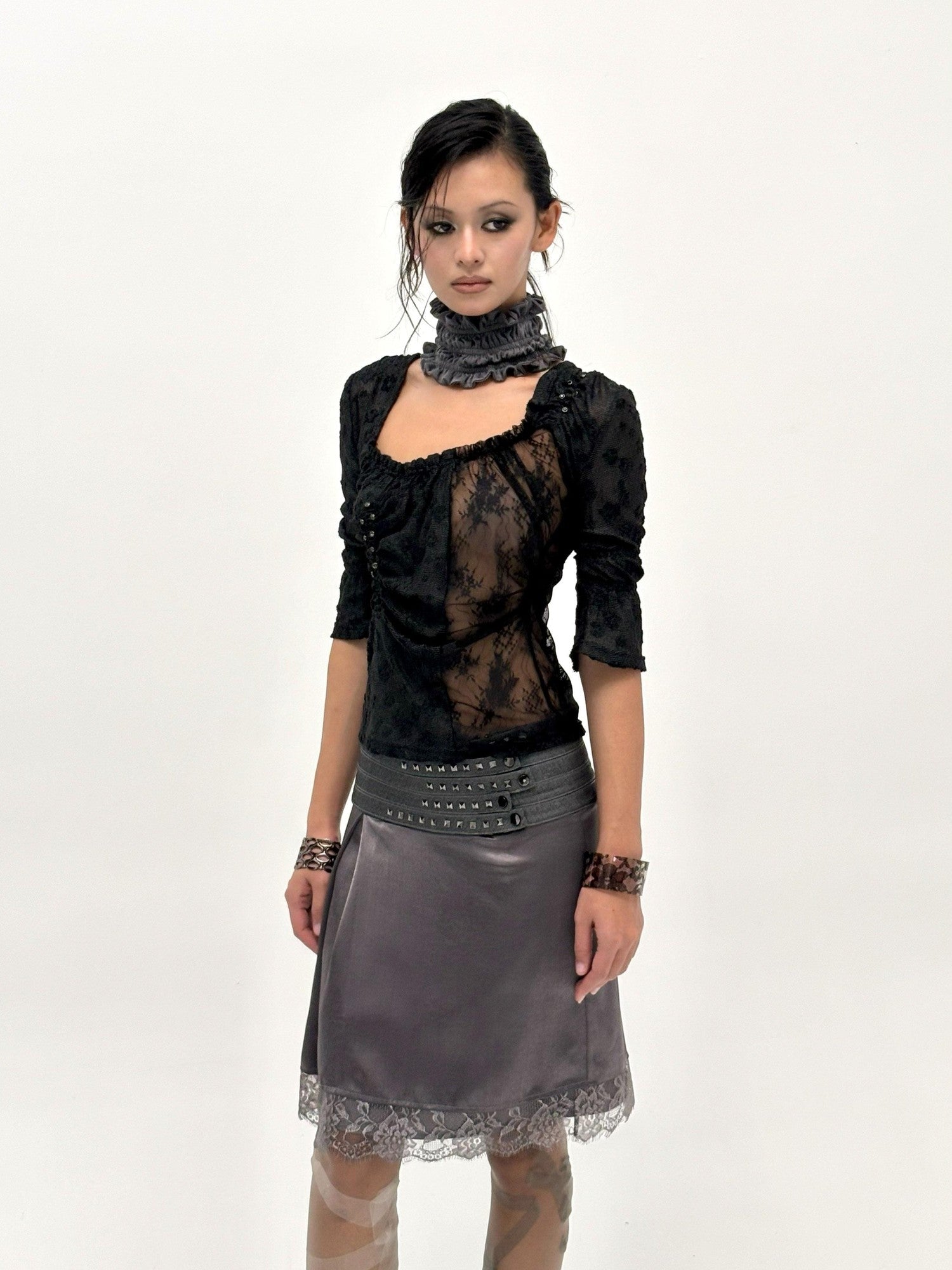 Flowers birds Market Contrast Color Ruffle Square Neck Women&