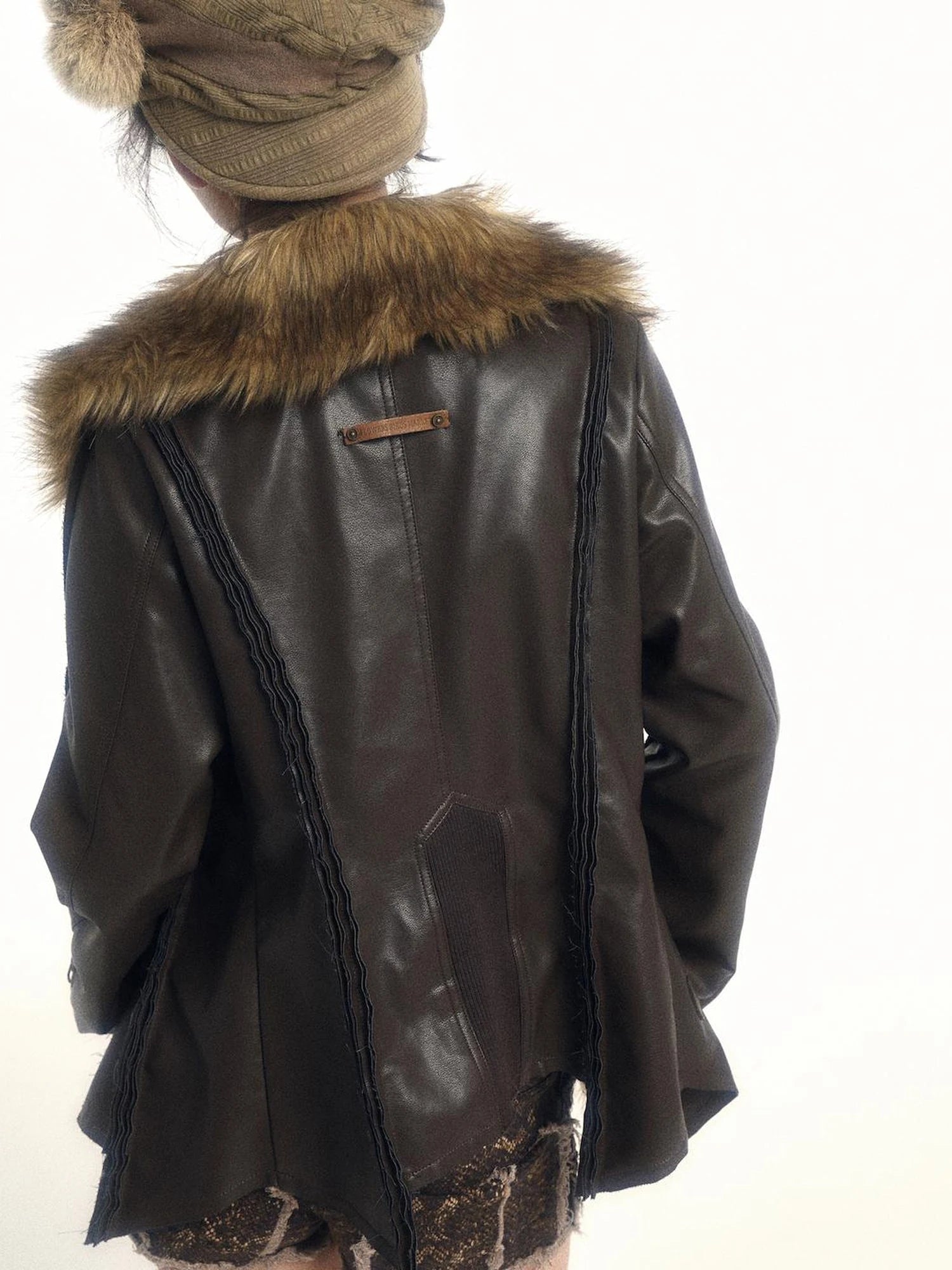 Detachable Asymmetric Shearling Collar Fitted Leather Jacket
