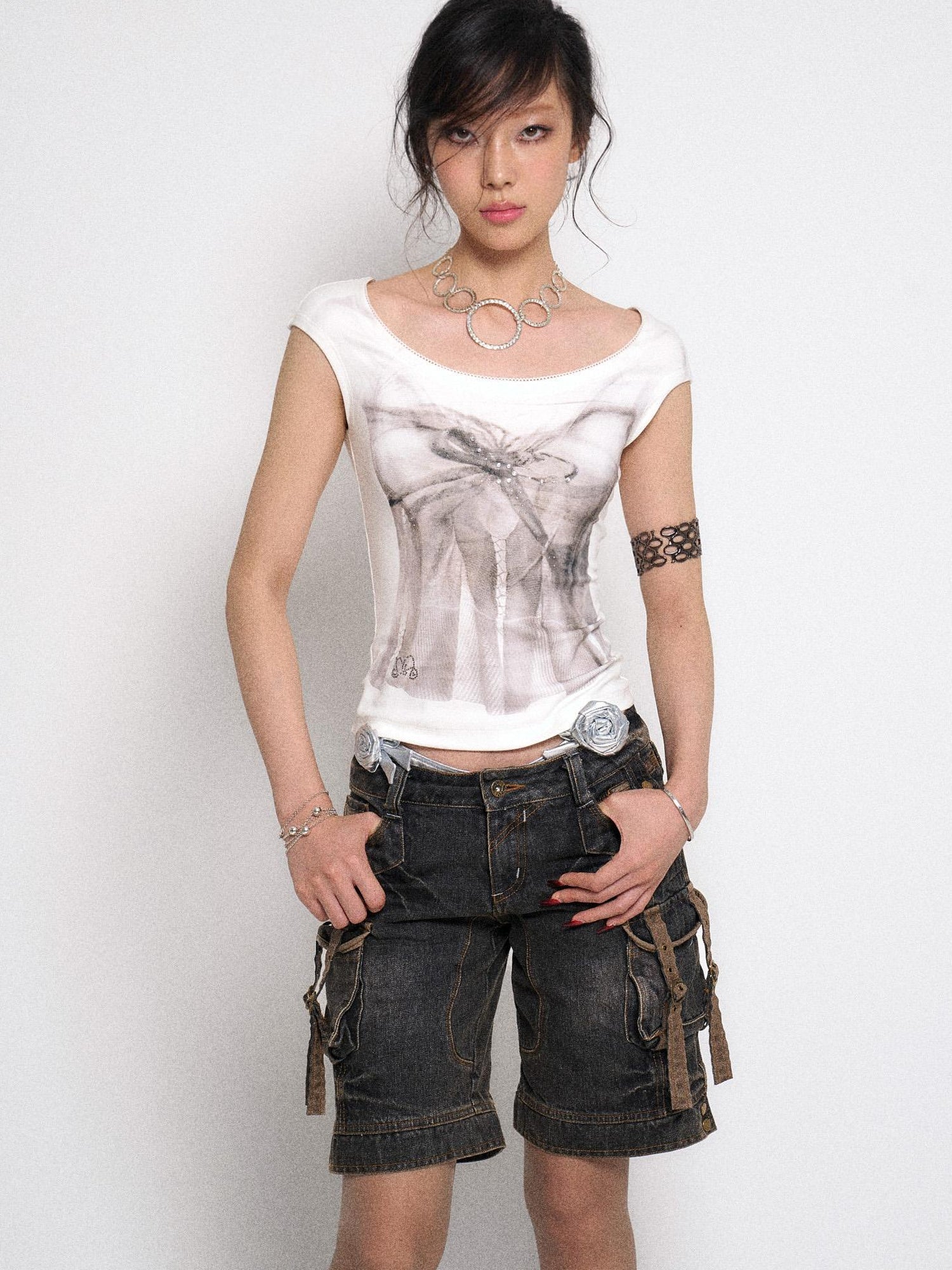 Flowers birds Market Floyd Diamond Bow Backless Sleeveless Slim Fit Tee