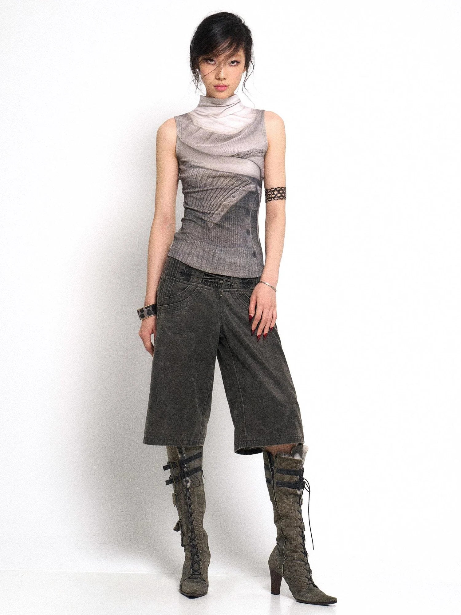 High Neck Knitted Sweater Elongated Fit Custom Logo Grey