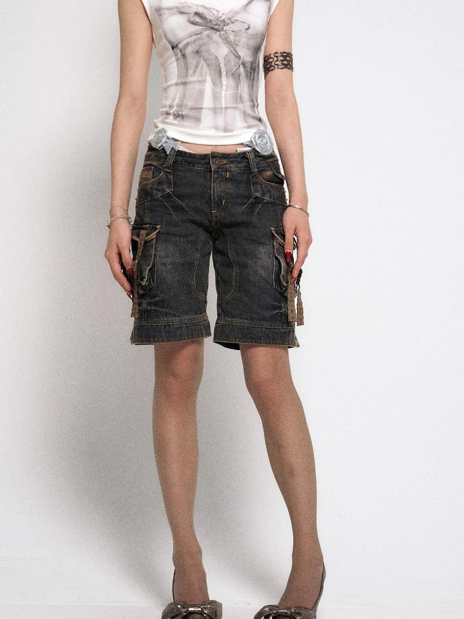 Low Rise Five Pocket Baggy Jeans Washed Gray Black